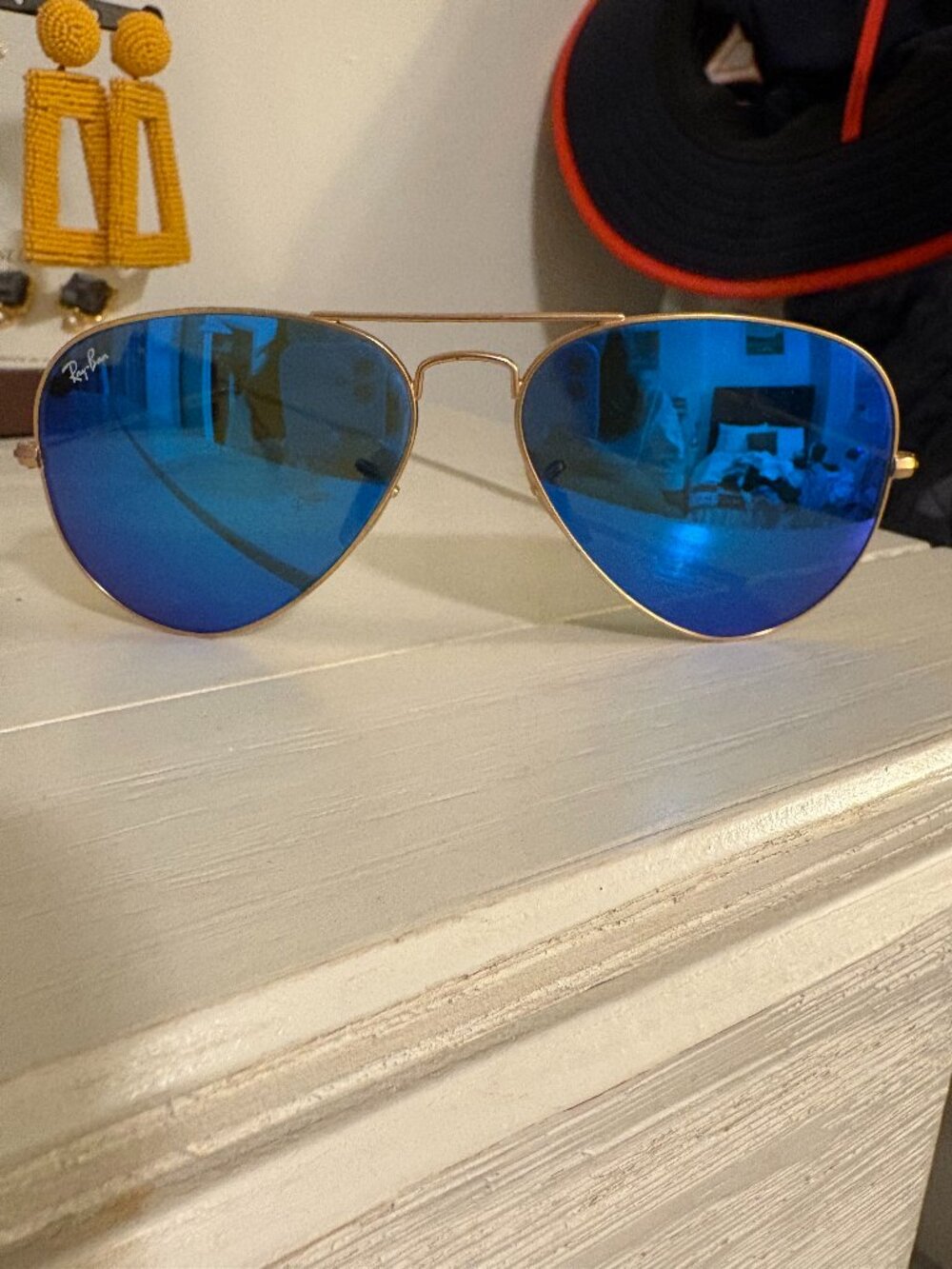 Blue aviator Ray Bans
